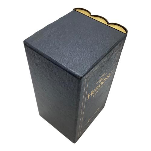 ヘネシー (Hennessy) シルバートップ コニャック ブック型ケース付 700ml