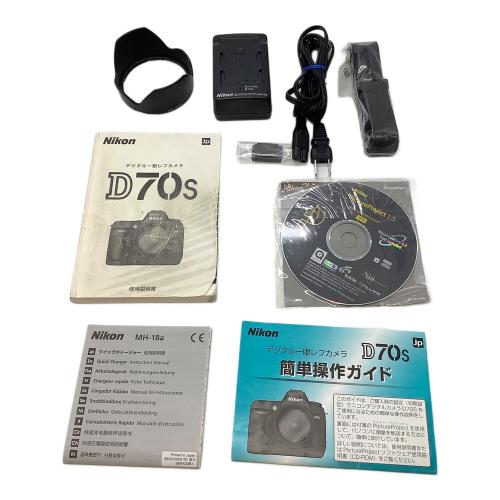 Nikon (ニコン) デジタル一眼レフカメラ D70S 動作確認済み