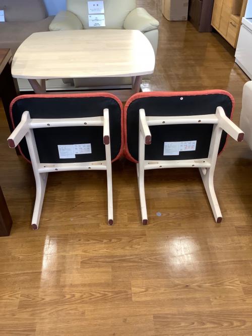 ニトリ ダイニング3点セット 68 ナチュラル×レッド リラックス