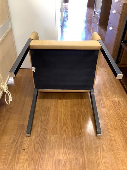 CASSINA IXC. (カッシーナ イクスシー) アームチェアー カーキ×ブラック