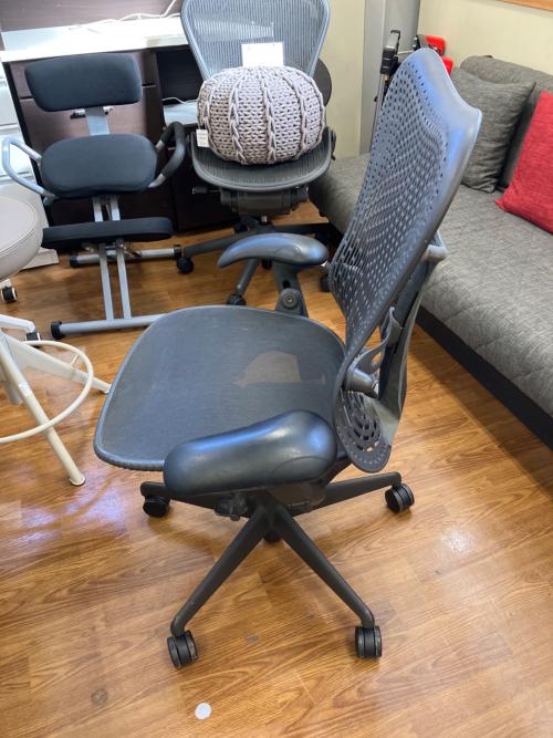 Herman Miller (ハーマンミラー) ワークチェアー Miller  1P   MR113AAM 237 ブラック