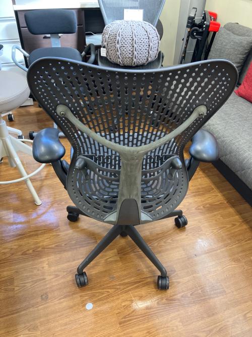 Herman Miller (ハーマンミラー) ワークチェアー Miller  1P   MR113AAM 237 ブラック