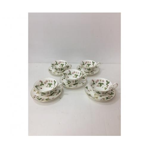 Wedgwood (ウェッジウッド) カップ&ソーサー 未使用品 ワイルドストロベリー 5Pセット 【岸和田店】