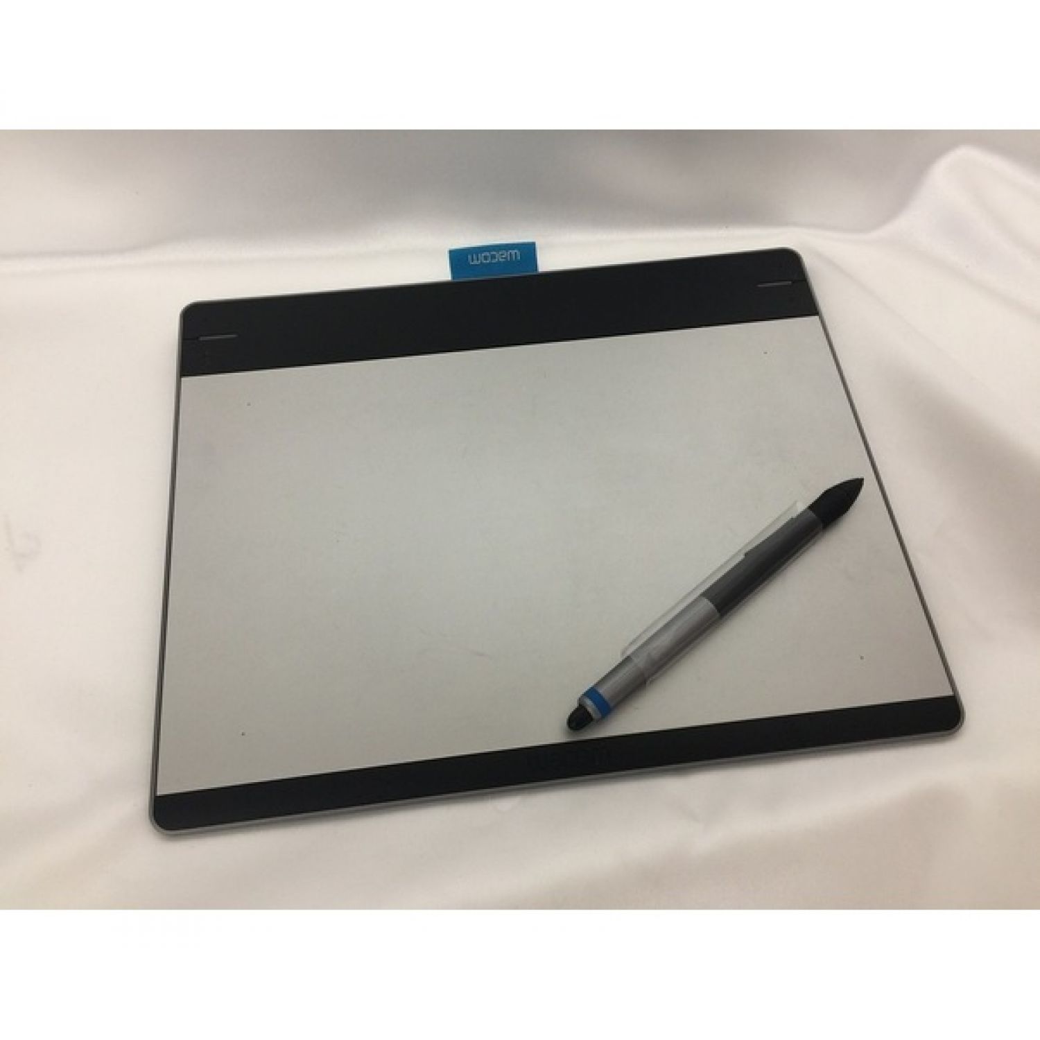 Wacom ワコム ペンタブレット Cth 680 4ddh トレファクonline