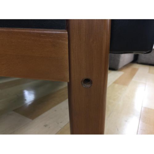 カリモク60 (カリモクロクマル) 2人掛けソファー スタンダードブラック 【岸和田店】