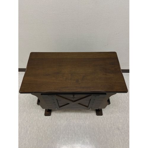 karimoku (カリモク) サイドテーブル ダークブラウン 扉付 木製
