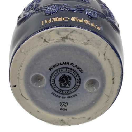 ロイヤルサルート (ROYAL SALUTE) スコッチ 700ml 21年 陶器ボトル 未開封
