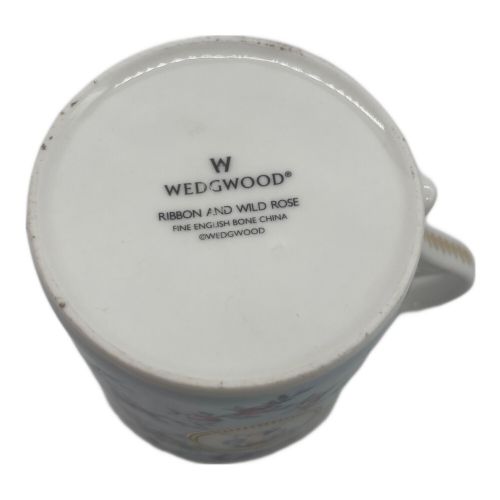 Wedgwood (ウェッジウッド) マグカップ 底キズ有 RIBBON AND WILD ROSE