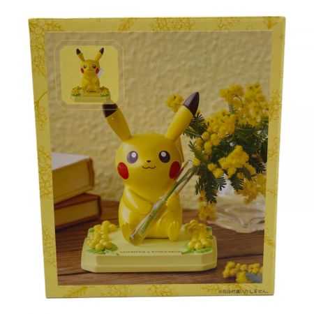 希少⭐️新品⭐️ポケモンセンター⭐️一輪挿しフィギュア⭐️花瓶⭐️フィギュア⭐️ピカチュウ 希少⭐️新品⭐️ポケモンセンター⭐️一輪挿しフィギュア⭐️花瓶