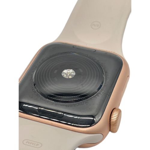 Apple (アップル) Apple Watch SE(OSサポート終了) MKQ03J/A GPSモデル ケースサイズ:40㎜ 〇 バッテリー:Bランク(89%) 程度:Bランク G9CHPEJMQ07T