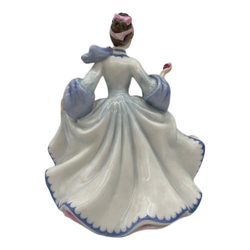 ROYAL DOULTON (ロイヤルドルトン) フィギュリン レベッカ HN2805