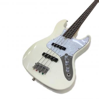 Bacchus (バッカス) UNIVERSE SERIES エレキベース