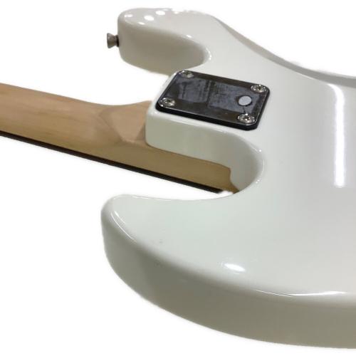 Bacchus (バッカス) UNIVERSE SERIES エレキベース