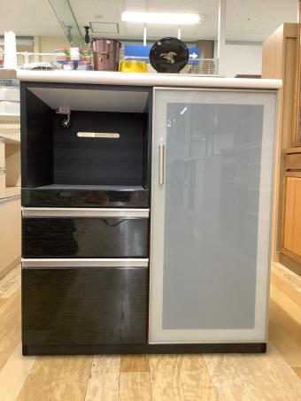 ニトリ キッチンカウンター ブラック×ホワイト Nポスティア