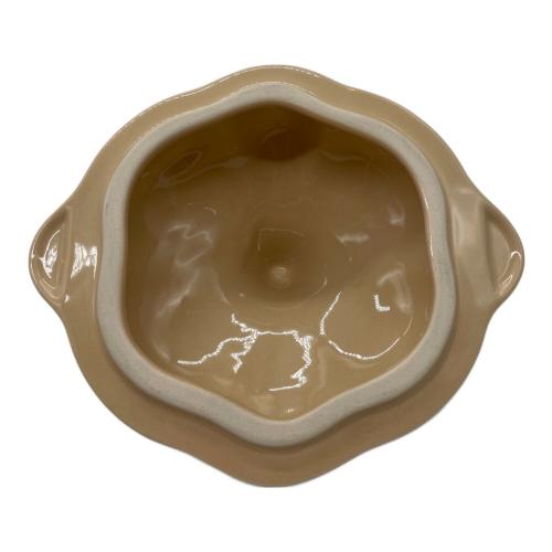 LE CREUSET (ルクルーゼ) PETITE GARLIC CASSEROLE