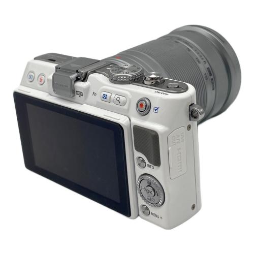 OLYMPUS (オリンパス) デジタル一眼レフカメラ E-PL3 1310万画素(総画素) フォーサーズ 4/3型 LiveMOS BAUA14118