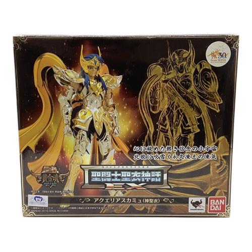BANDAI (バンダイ) フィギュア アクエリアスカミュ (神聖衣) 「聖闘士星矢 黄金魂 -soul of gold-」