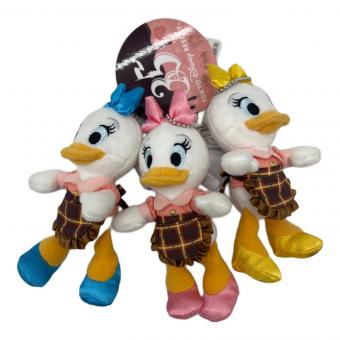 Disney RESORT (ディズニーリゾート) ぬいぐるみバッジ 35周年 エイプリル＆メイ＆ジューン
