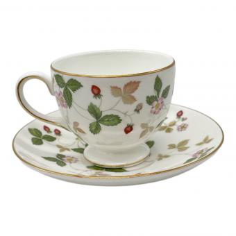 Wedgwood (ウェッジウッド) カップ&ソーサー ワイルドストロベリー
