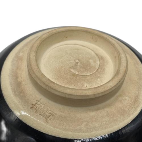 抹茶碗 ブラック 英香 色絵海松貝▲