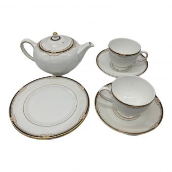 Wedgwood (ウェッジウッド) ティーセット キャベンディッシュ ティーポット×1 プレート×2 カップ&ソーサー×2