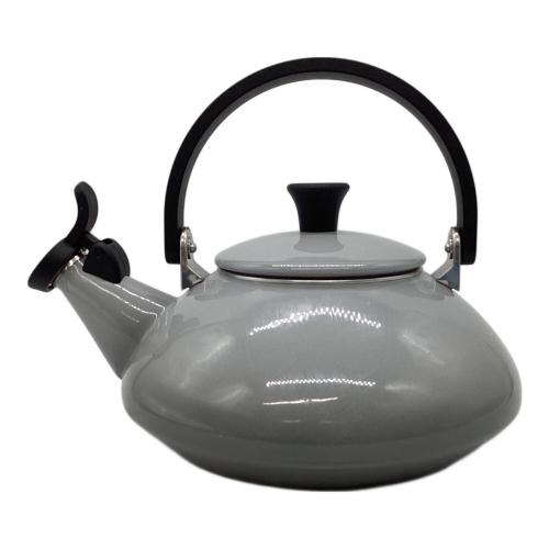 LE CREUSET (ルクルーゼ) ケトル グレー Zen Enamel-On-Steel Kettle