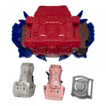 仮面ライダーリバイス (カメンライダーリバイス) 仮面ライダー DX