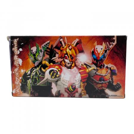 仮面ライダーリバイス (カメンライダーリバイス) 仮面ライダー DXバイ