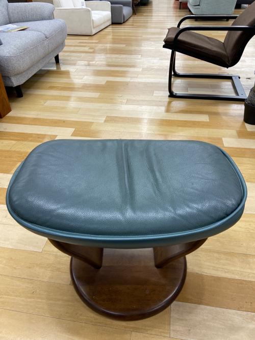 karimoku (カリモク) オットマン グリーン 71 総革