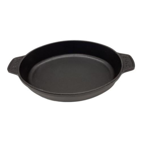 Staub (ストウブ) オーバルホットプレート 23cm ブラック