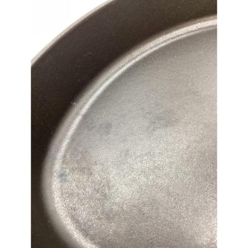 Staub (ストウブ) オーバルホットプレート 23cm ブラック