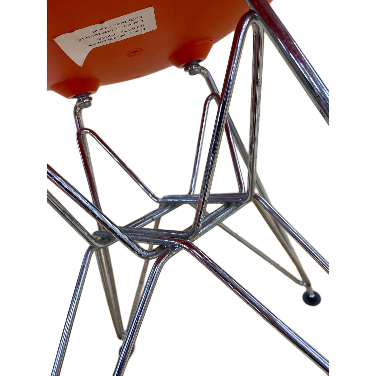 Herman Miller (ハーマンミラー) イームズプラスチックシェルサイド