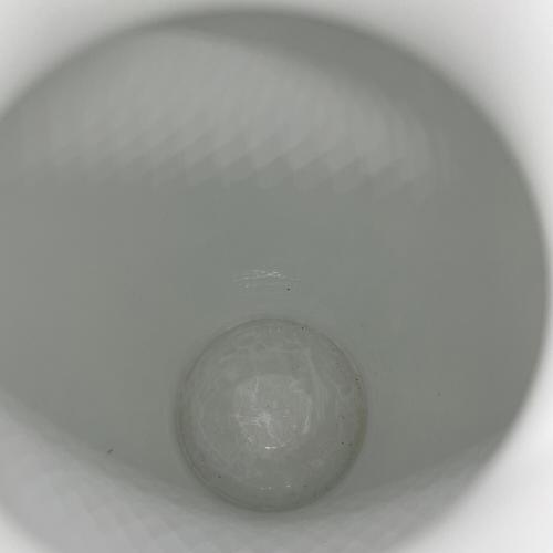 大倉陶園 (オオクラトウエン) 花瓶 金蝕バラ ホワイト×ゴールド 28㎝ ▲