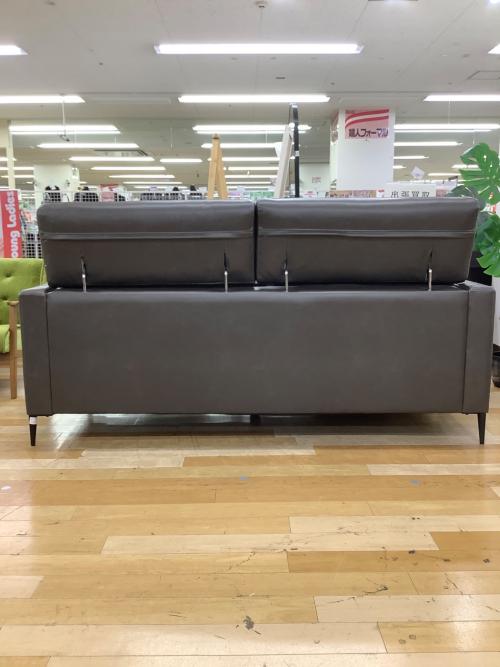 ニトリ 3人掛けソファー グレー 本革 サザーラ