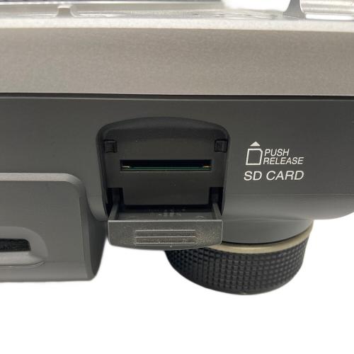 Technics (テクニクス) ターンテーブル SL-DZ1200