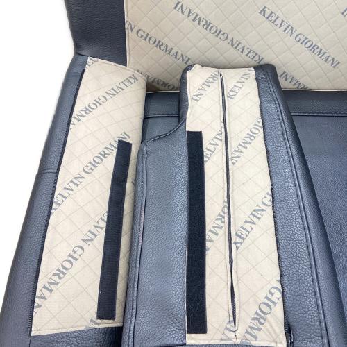 KELVIN GIORMANI (ケルビンジョルマーニ) 3人掛けソファー CE08