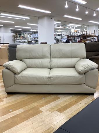 ニトリ 2人掛けソファー アイボリー