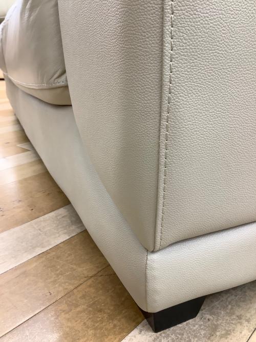 ニトリ 2人掛けソファー アイボリー