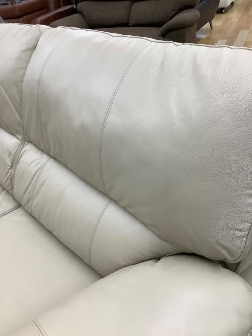 ニトリ 2人掛けソファー アイボリー