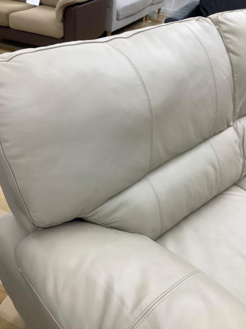 ニトリ 2人掛けソファー アイボリー