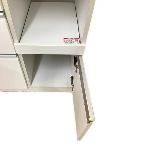 ニトリ　レンジボード スライド扉 ホワイト