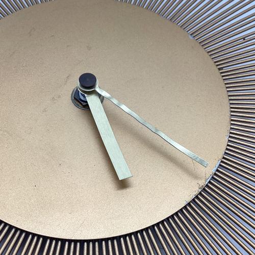 Franc franc (フランフラン) 掛時計 ゾンネ ゴールドカラーキズ・ハガレ・秒針歪み有