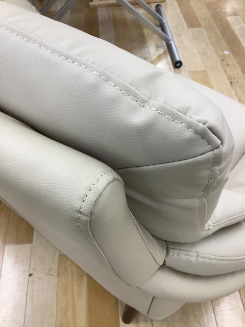 ニトリ 2人掛けソファー コウテイ3 143 ホワイト