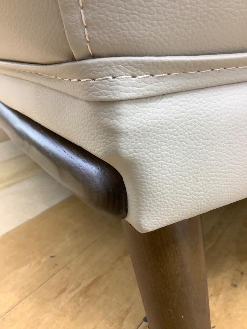 ニトリ 2人掛けソファー コウテイ3 143 ホワイト