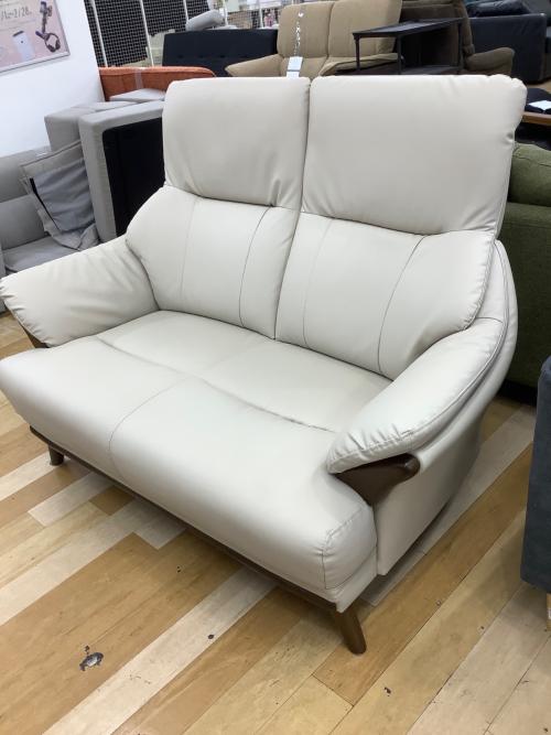 ニトリ 2人掛けソファー コウテイ3 143 ホワイト