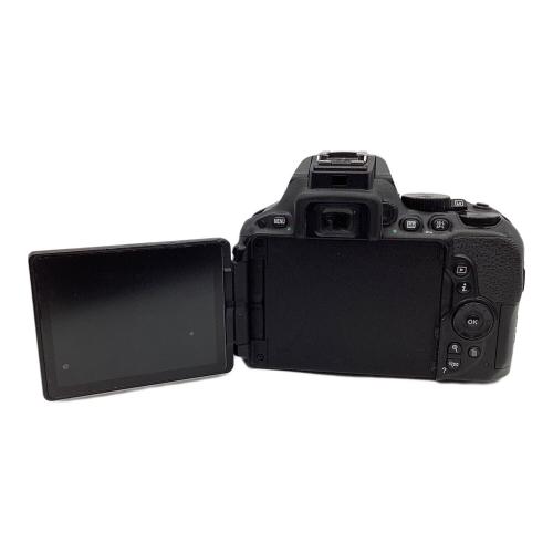 Nikon (ニコン) デジタル一眼レフカメラ D5500 ダブルズームキット