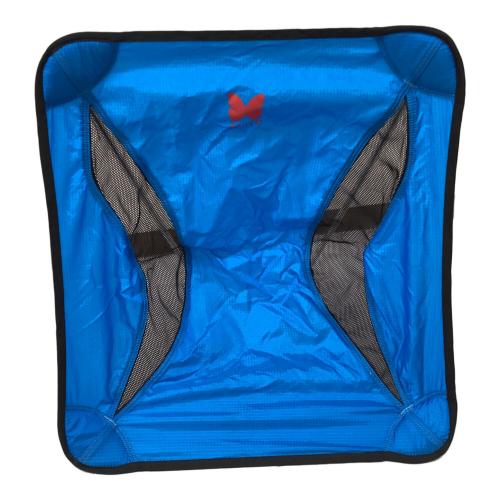 ALITE (エーライト) モナーク チェア ブルー×レッド シミ有