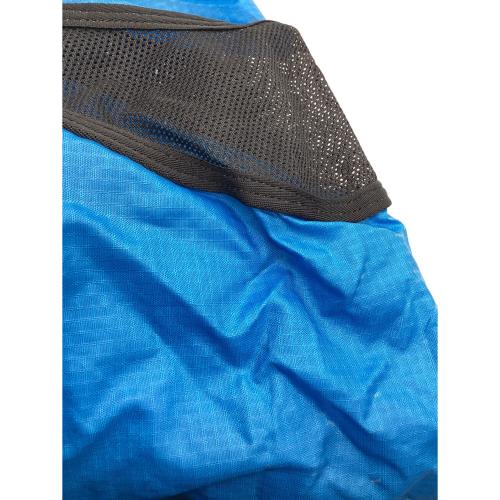 ALITE (エーライト) モナーク チェア ブルー×レッド シミ有