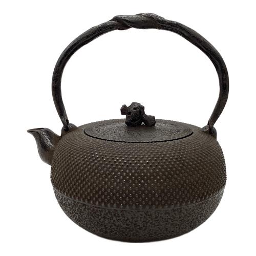 南部鉄器 (ナンブテッキ) 鉄瓶 姥口アラレ｜トレファクONLINE