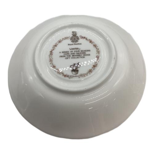 ROYAL DOULTON (ロイヤルドルトン) カップ&ソーサー ブランブリーヘッジ ウィンター